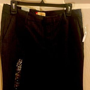 Black pants Gap size 8 new with tags